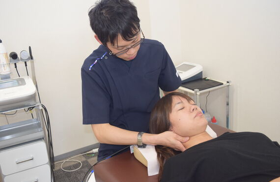 小松市の肩こり解消には筋膜の癒着をはがす県内初導入のラジオ波WINBACK施術！だいち接骨院
