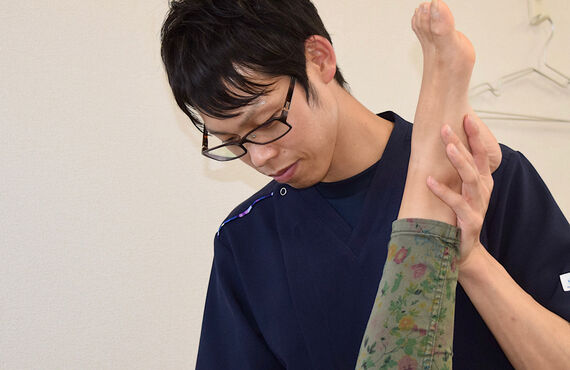 保険治療で怪我による症状の通院が可能。早期回復に導くラジオ波施術をする接骨院・だいち接骨院